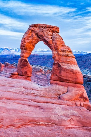 Delicate_Arch_at_Sunset_Arches_National_Park_Utah