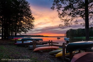 Last-glow-of-sunset-at-Swift-Run-Reservoir-Sunday-Park-Brandermill-Virginia