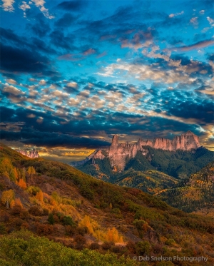 Cimarrons-and-Courthouse-Mtn-from-Owl-Creek-Pass-Colorado