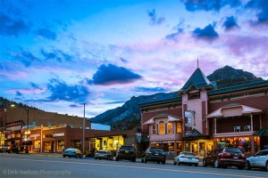 Main-Street-Ouray-Colorado-at-blue-hour