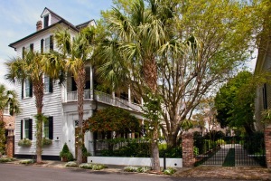 Charleston-SC-South-Carolina-King-Street-Historic-house-2