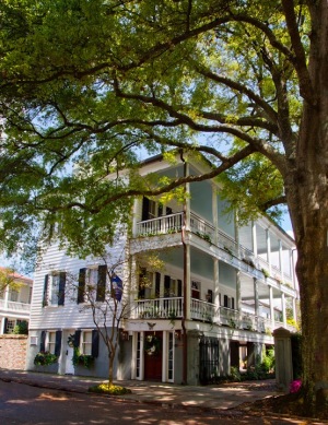 Charleston-SC-South-Carolina-Rainbow-Row-Historic-Houses-7