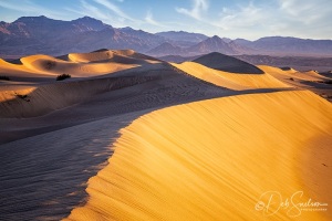 Dramatic-Light-Mesquite-Flat-Sand-Dunes-Death-Valley-National-Park