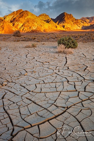 Sunset-on-Badwater-Mudcracks-Death-Valley-National-Park