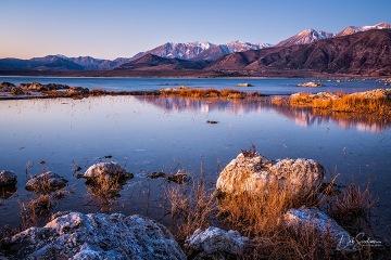 Mono_Lake_Twilight_Eastern_Sierra_California