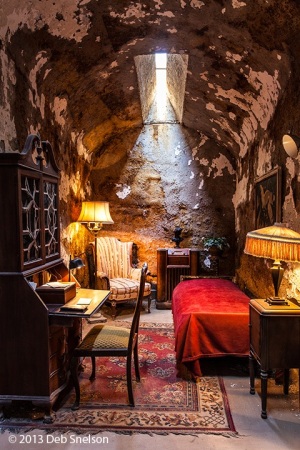 Al-Capones-Cell-Eastern-State-Penitentiary-Philadelphia-Pennsylvania-PA
