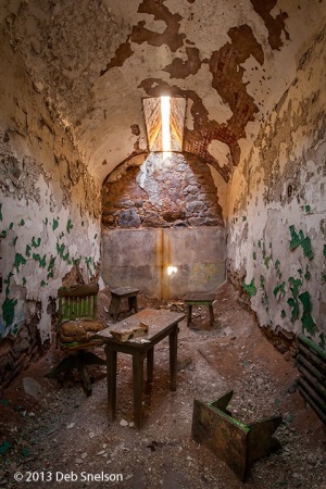 Cell-in-Cellblock-E-Eastern-State-Penitentiary-Philadelphia-Pennsylvania