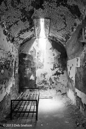 Cozy-Cell-Eastern-State-Penitentiary-Philadelphia-Pennsylvania