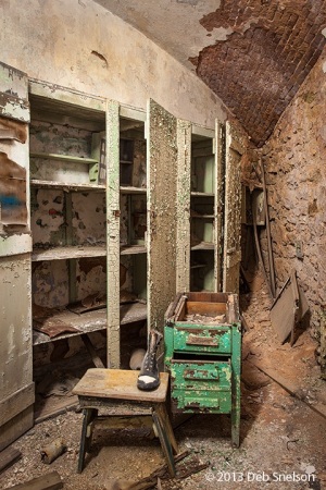 closet-Eastern-State-Penitentiary-Philadelphia-Pennsylvania