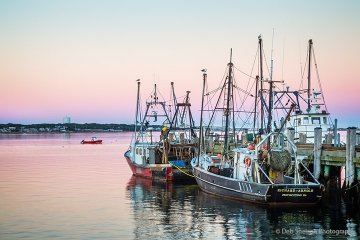 MacMillan_Wharf_Fishing_Vessels_Provincetown_Cape_Cod_Massachusetts