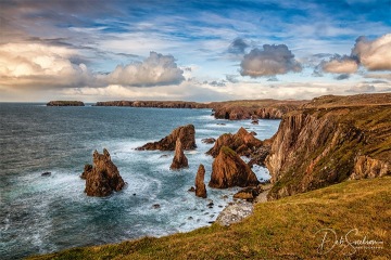 Mungurstadh-Sea-Stacks-Isle-of-Lewis-Scotland
