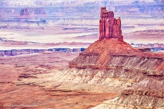 Candlestick_Tower_at_Green_River_Overlook_Canyonlands_National_Park_Utah