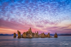 Mono_Lake_Tufa_Towers_at_Dusk_Lee_Vining_California