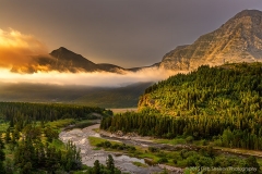 Sunrise_smoke_and_fog_Reynolds_Creek_Fire_2015_Many_Glacier_area_Glacier_National_Park_Montana_USA