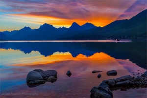 Sunrise_Apgar_Village_Lake_McDonald_Glacier_National_Park