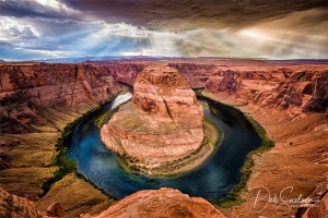 Approaching_Storm_at_Horseshoe_Bend_Page_Arizona