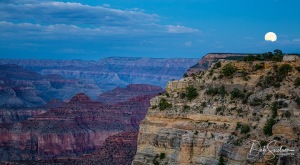 Moonrise_from_Hopi_Point_Grand_Canyon-c17