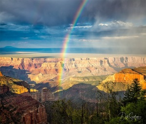 Vista_Encantada_Rainbow_View_over_the_Grand_Canyon