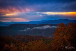 Sunrise-from-Foothills-Parkway-Great-Smoky-Mountains-Tennessee