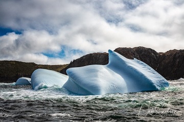 Iceberg-just-outside-Twillingate-Harbour-NL-Canada