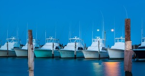 Oregon-Inlet-boats-at-Outer-Banks-North-Carolina