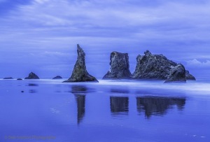 The-Blues-on-Coquille-beach-Bandon-Oregon-Pacific-Coast-Sea-Stacks