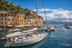 Portofino-Harbour-on-Italian-Ligurian-Coast