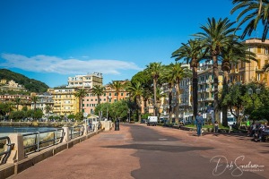 Promenade-of-Pretty-Rapollo-on-Italy-Ligurian-Coast-