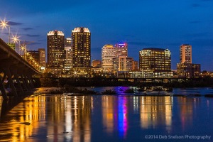 Golden-Glitter-of-Richmond-Skyline-from-under-Manchester-Bridge