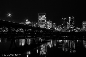 Richmond-Skyline-at-Midnight-City-Virginia-James-River