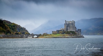 Picturesque-Eilean-Donan-Castle-Scotland