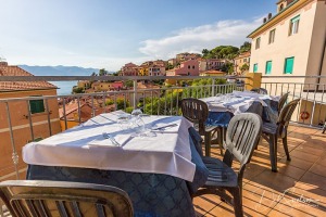 View-from-the-Dining-Room-of-Bistrot-La-Barca-in-Tellaro-Italy