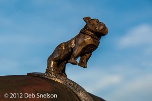 Mack-Truck-hood-ornament