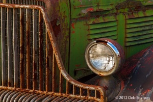 Truck-Graveyard-rust-and-peeling-paint-3
