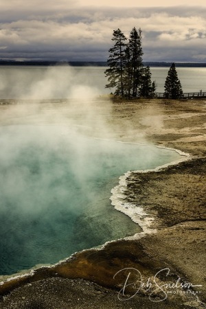 Black-Pool-West-Thumb-Geyser-Basin-Yellowstone-NP