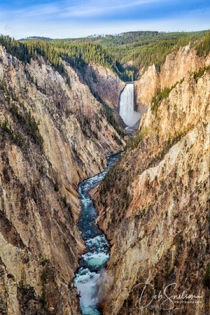 Grand-Canyon-of-Yellowstone-Artist-Point-View