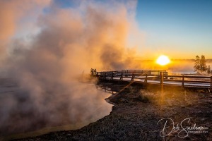 West-Thumb-Yellowstone-National-Park-Sunrise
